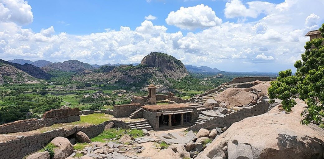 Droog Fort, India